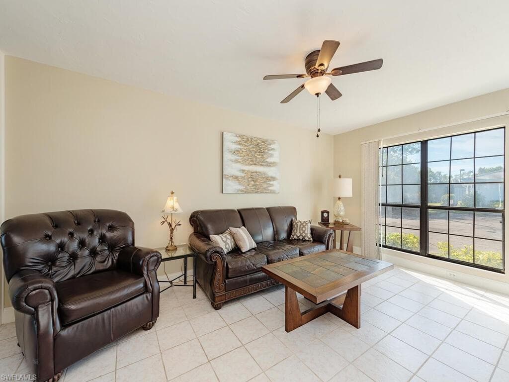 43 Marco Villas Dr K5, Marco Island, FL 34145-5
