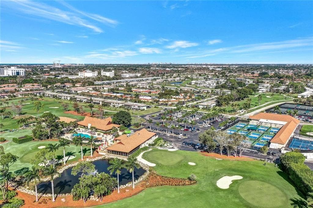 233 Palm Dr 233-2, Naples, FL 34112-22