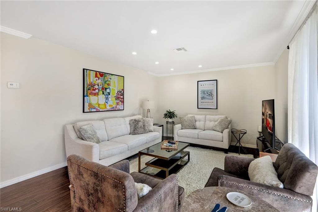 233 Palm Dr 233-2, Naples, FL 34112-7