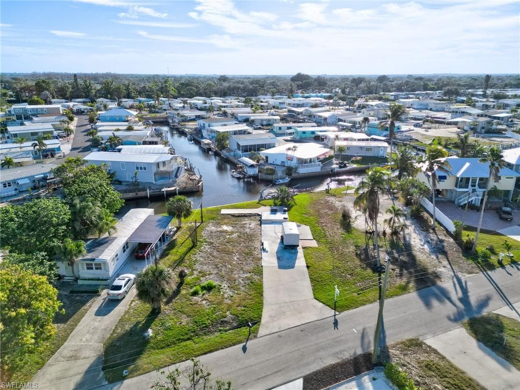 24524 Dolphin St, Bonita Springs, FL 34134-4