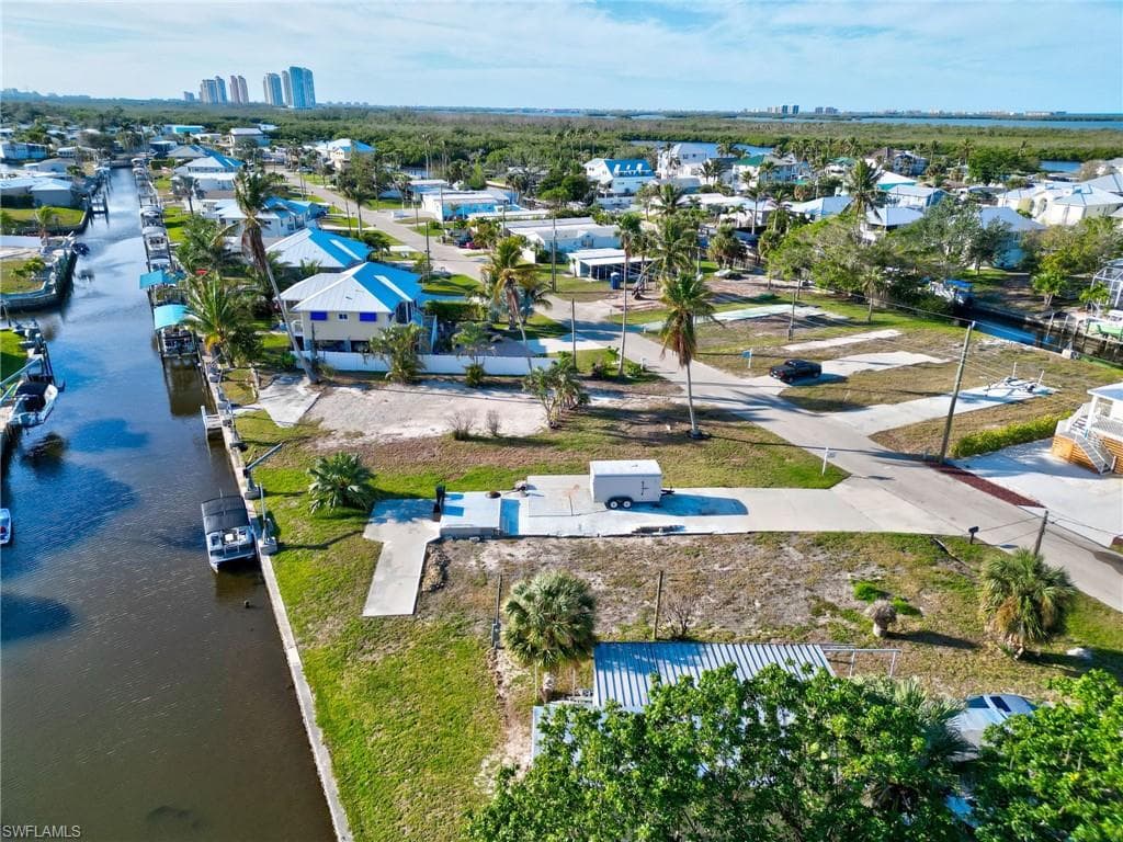 24524 Dolphin St, Bonita Springs, FL 34134-7