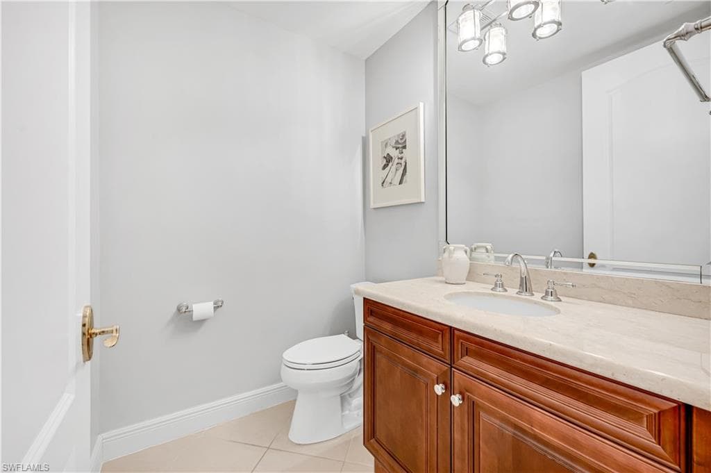 583 Avellino Isles Cir 102, Naples, FL 34119-14