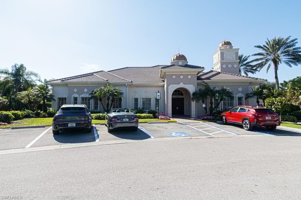 583 Avellino Isles Cir 102, Naples, FL 34119-21