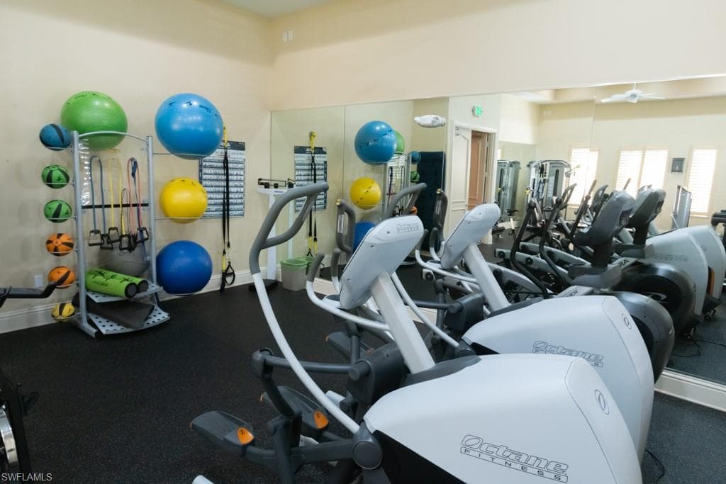 583 Avellino Isles Cir 102, Naples, FL 34119-26