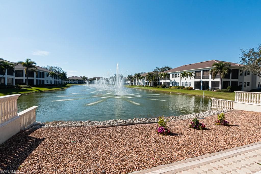 583 Avellino Isles Cir 102, Naples, FL 34119-29