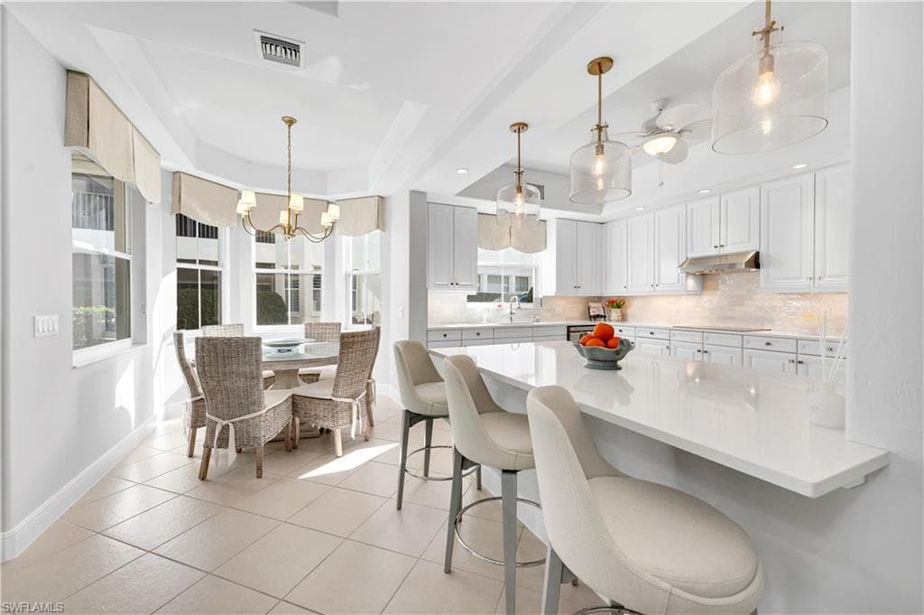 583 Avellino Isles Cir 102, Naples, FL 34119-7