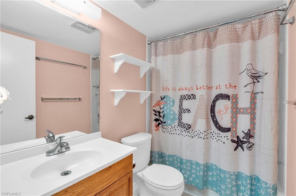 1087 Forest Lakes Dr 1-305, Naples, FL 34105-18