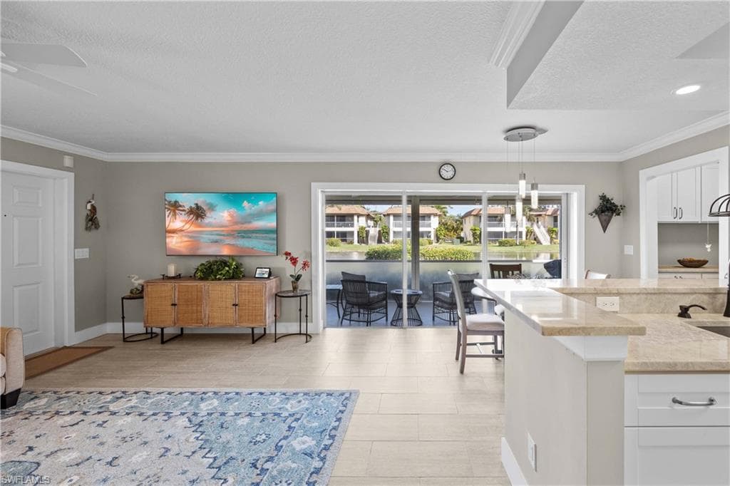 1155 Sandpiper St B7, Naples, FL 34102-13
