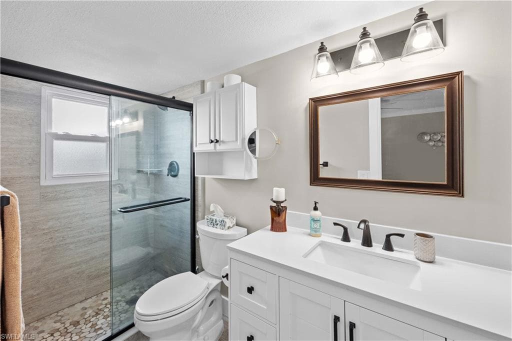 1155 Sandpiper St B7, Naples, FL 34102-16