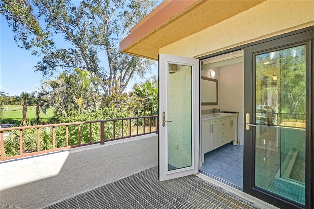 6802 Pelican Bay Blvd 1002, Naples, FL 34108-14