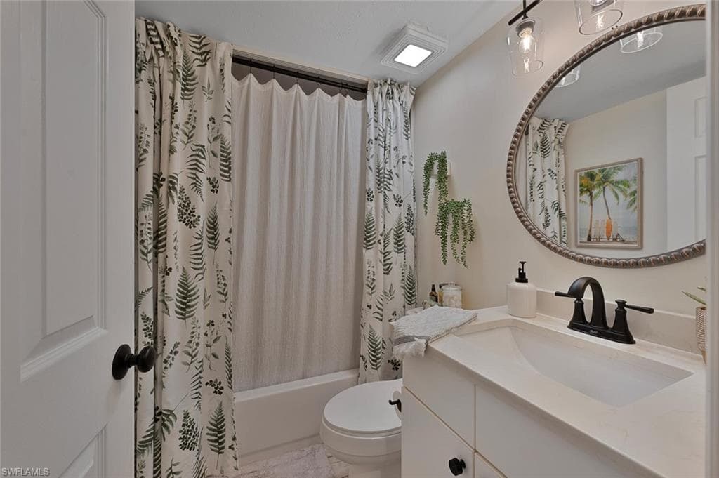 154 Cypress Way E 1102, Naples, FL 34110-11