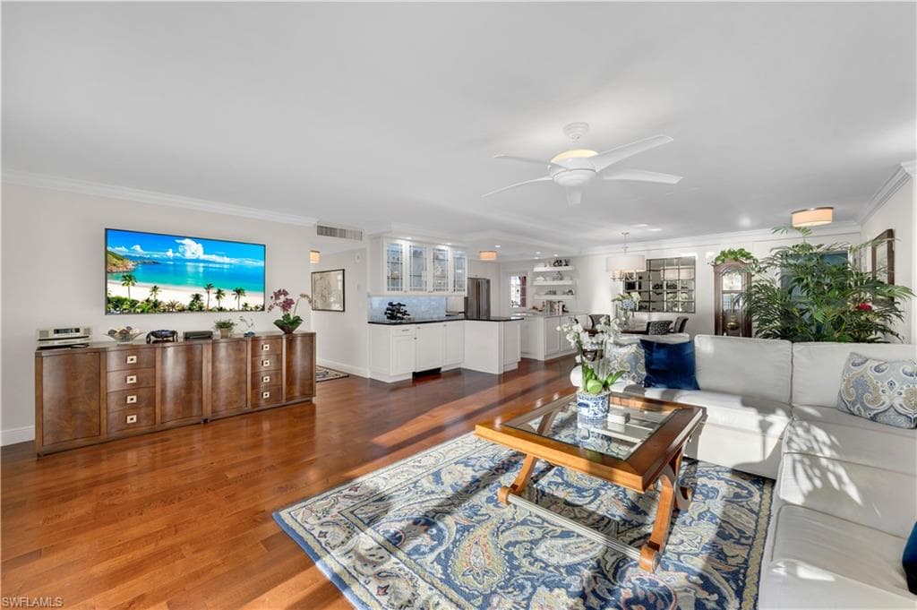 2401 Gulf Shore Blvd N 64, Naples, FL 34103-7
