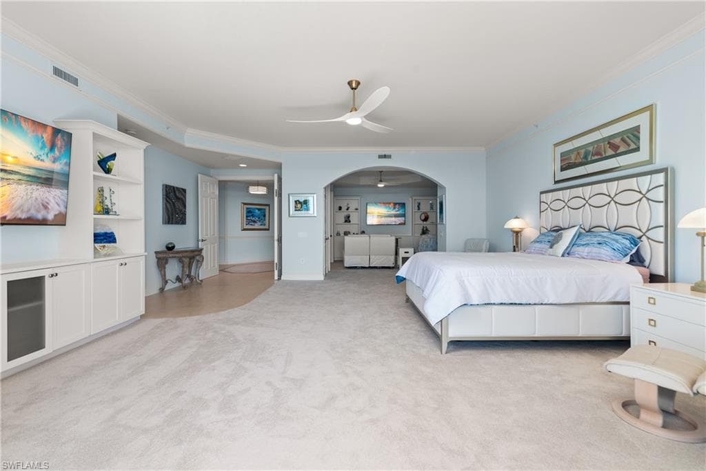 455 Cove Tower Dr 1802, Naples, FL 34110-25