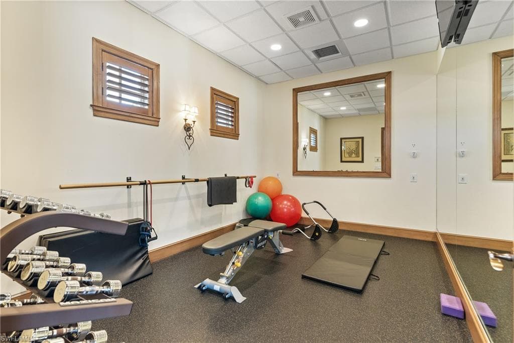 455 Cove Tower Dr 1802, Naples, FL 34110-46
