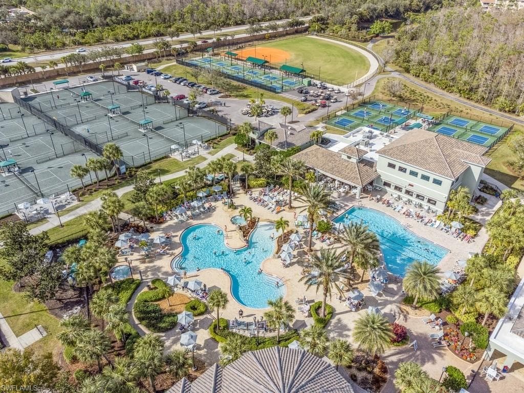 10633 Camarelle Cir, Fort Myers, FL 33913-22