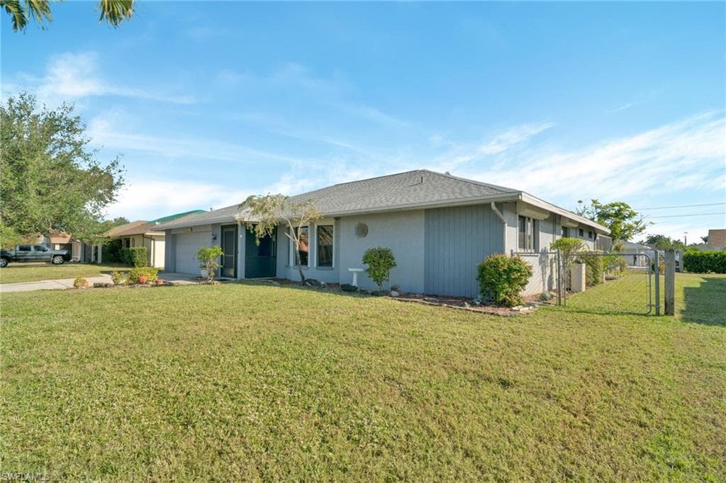 4145 6th Pl, Cape Coral, FL 33914-29