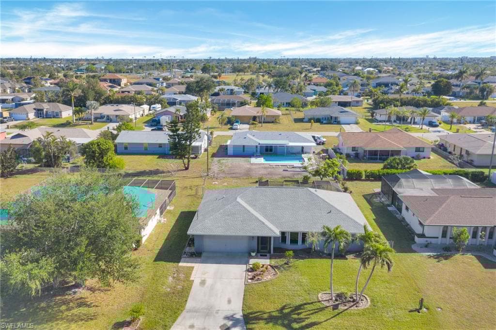 4145 6th Pl, Cape Coral, FL 33914-4