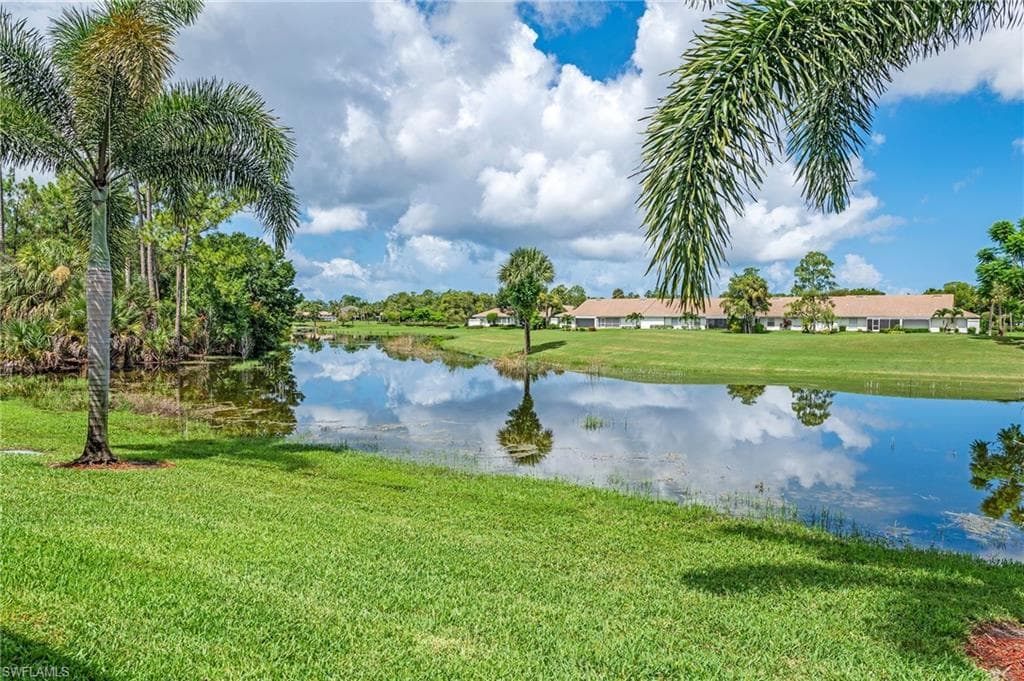 7185 Dennis Cir C-105, Naples, FL 34104-9