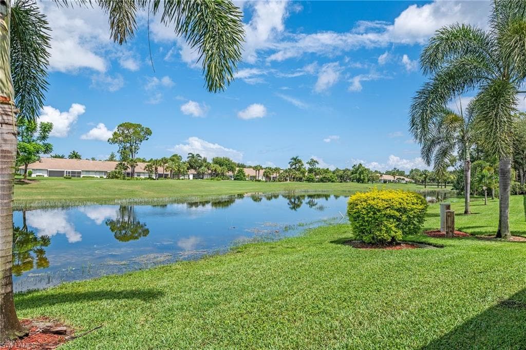 7185 Dennis Cir C-105, Naples, FL 34104-10
