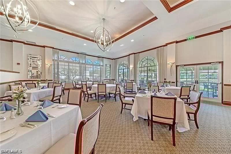 7185 Dennis Cir C-105, Naples, FL 34104-34