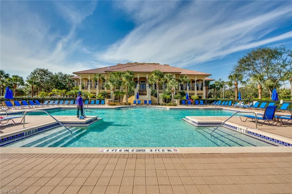20130 Seagrove St 2508, Estero, FL 33928-44