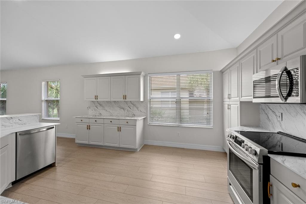 20130 Seagrove St 2508, Estero, FL 33928-8