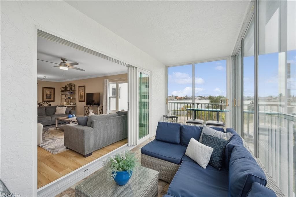 710 Elkcam Cir 307, Marco Island, FL 34145-26