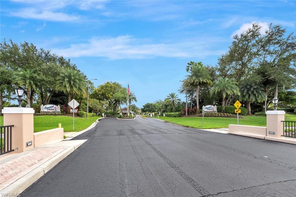 3063 Waterview Pt, Naples, FL 34120-10