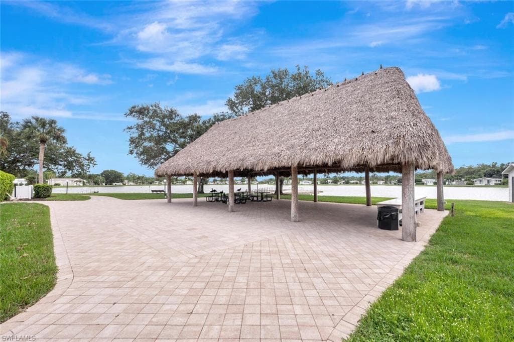 3063 Waterview Pt, Naples, FL 34120-19