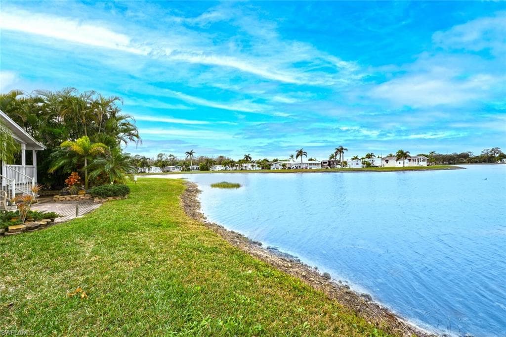 3063 Waterview Pt, Naples, FL 34120-7