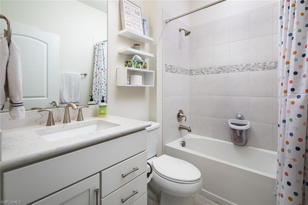 7266 Wilton Dr, Naples, FL 34109-20