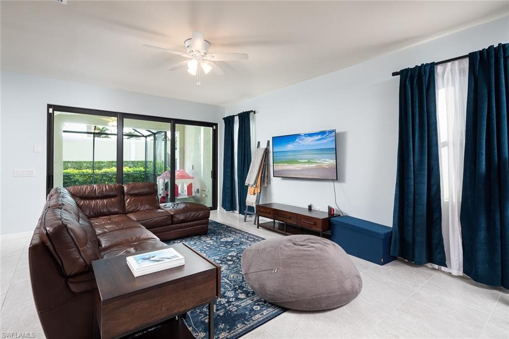 7266 Wilton Dr, Naples, FL 34109-5