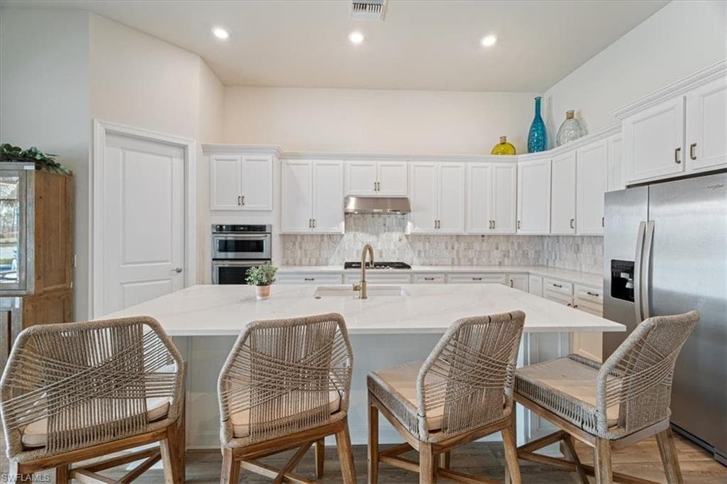 19364 Aqua Shore Dr, Fort Myers, FL 33913-15