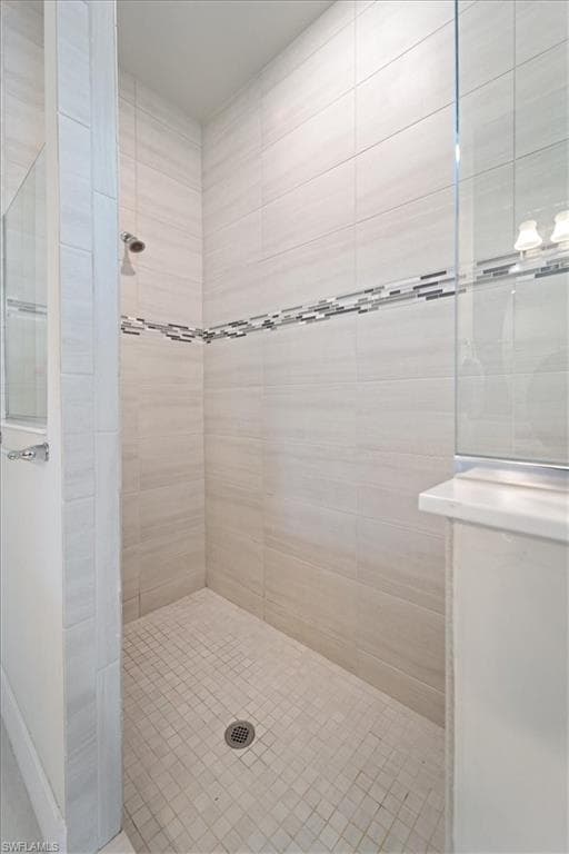19364 Aqua Shore Dr, Fort Myers, FL 33913-27