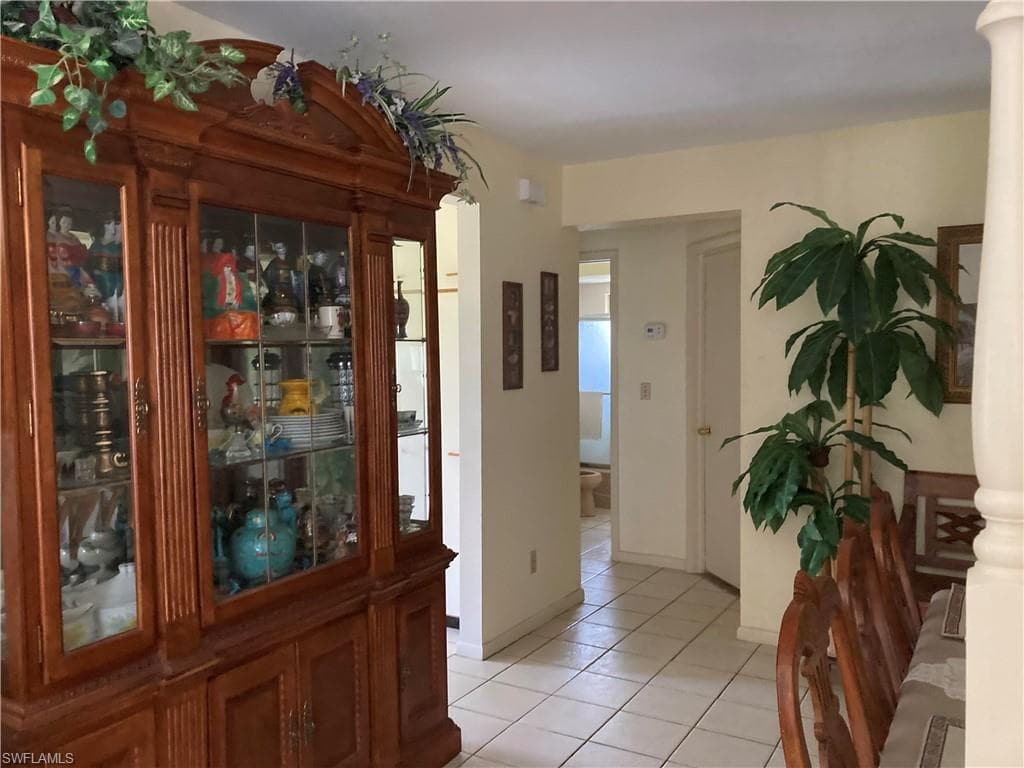 2896 44th St SW, Naples, FL 34116-19