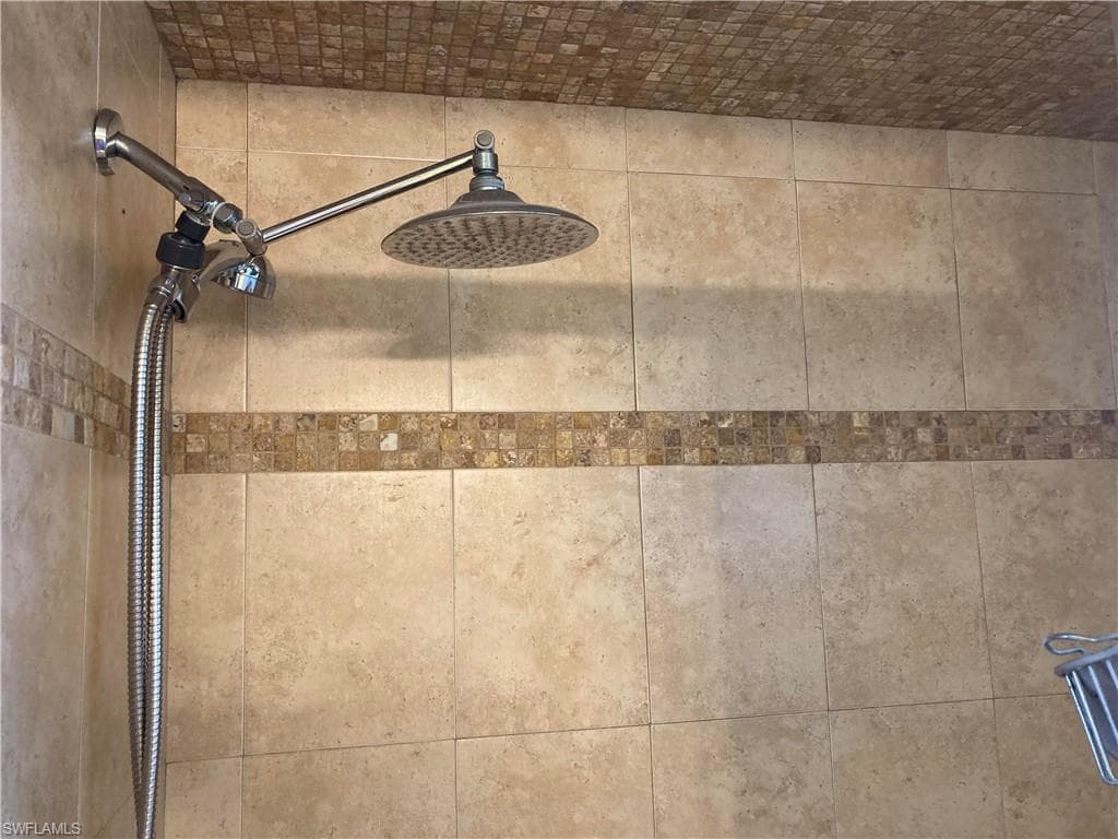 2896 44th St SW, Naples, FL 34116-23