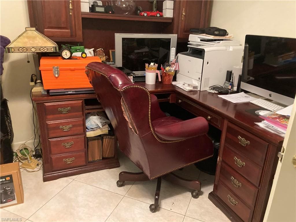 2896 44th St SW, Naples, FL 34116-32