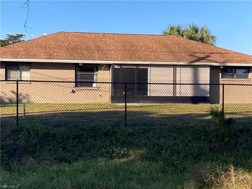2896 44th St SW, Naples, FL 34116-43