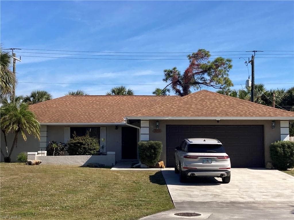 2896 44th St SW, Naples, FL 34116-5