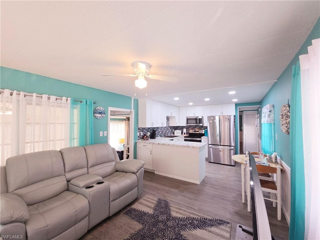 19 Moorhead Mnr 19, Naples, FL 34112-13