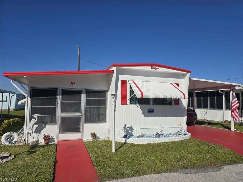 19 Moorhead Mnr 19, Naples, FL 34112-34