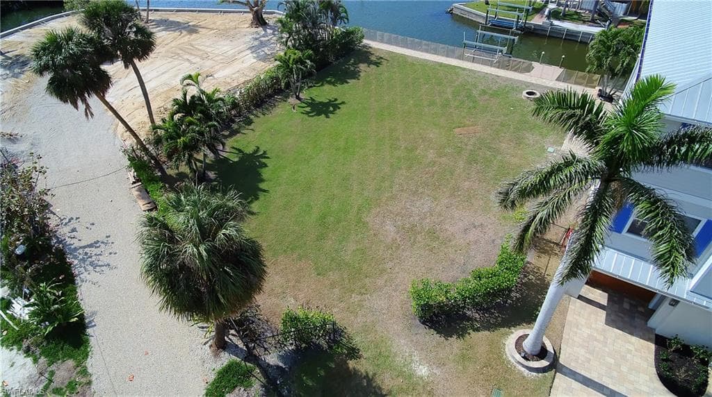 24587 Redfish St, Bonita Springs, FL 34134-14