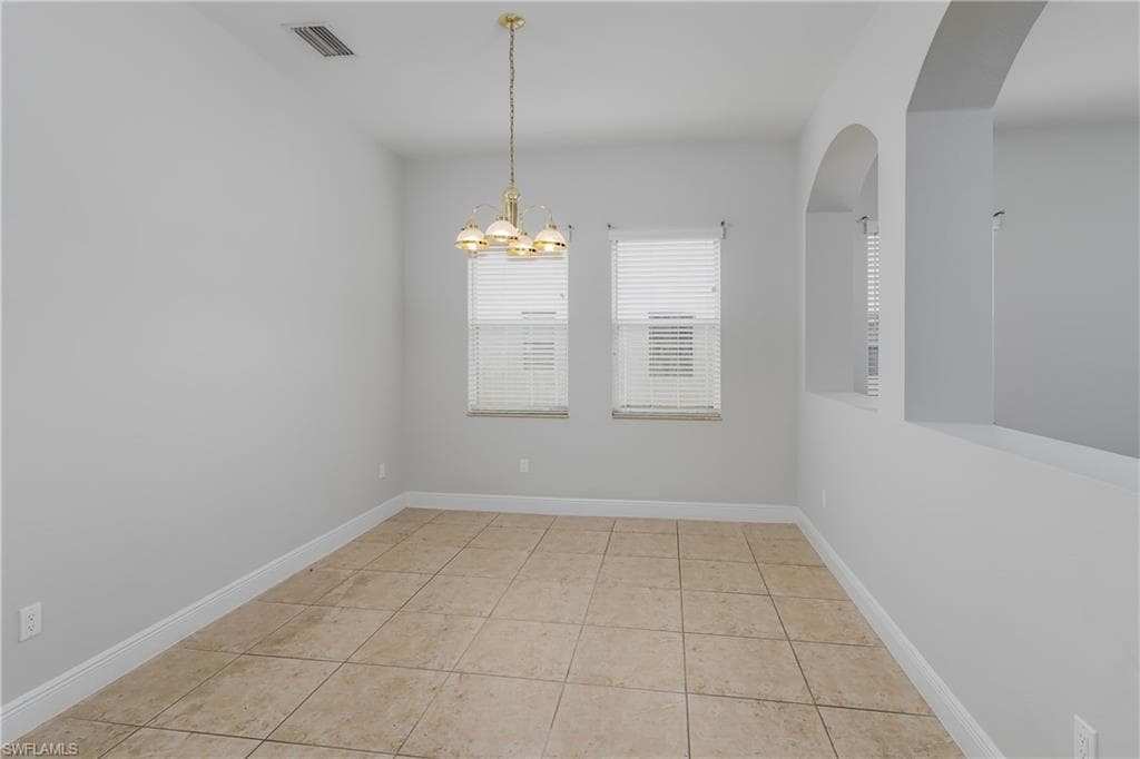 2055 Par Dr, Naples, FL 34120-19