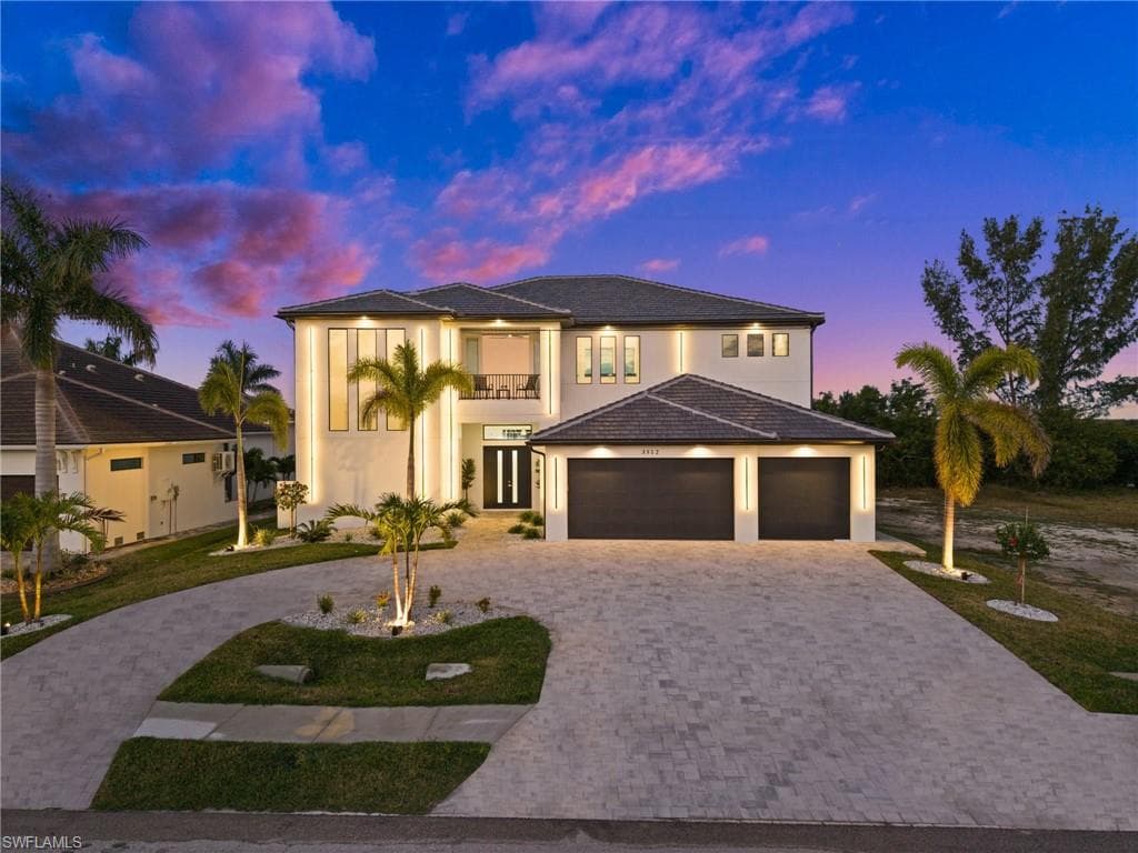 3512 Surfside Blvd, Cape Coral, FL 33914-19