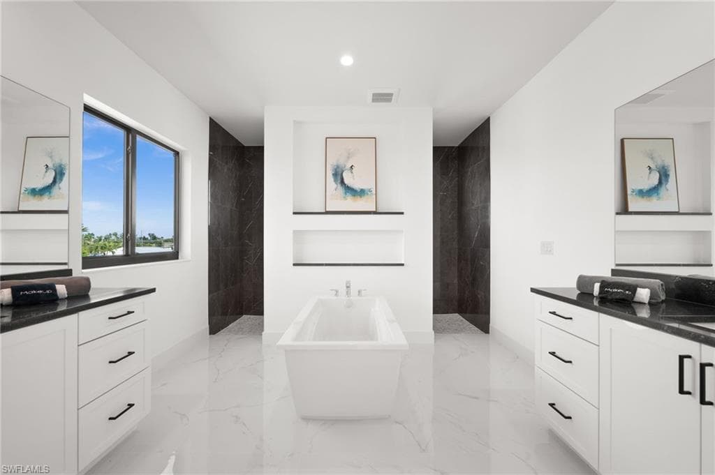 3512 Surfside Blvd, Cape Coral, FL 33914-28