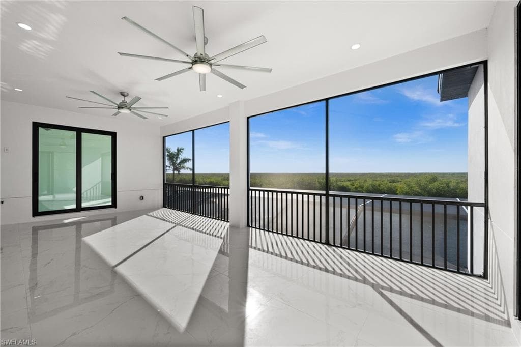 3512 Surfside Blvd, Cape Coral, FL 33914-35