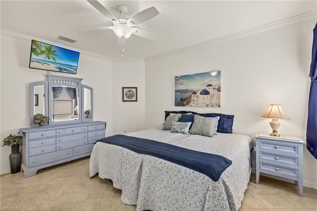 1607 Marton Ct, Naples, FL 34113-17