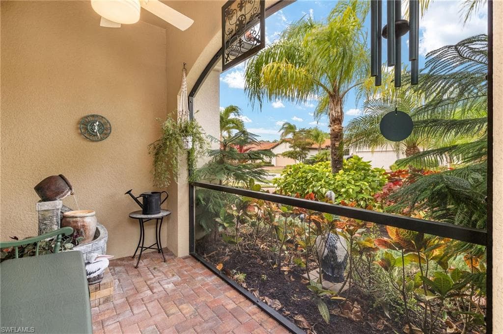 1607 Marton Ct, Naples, FL 34113-24