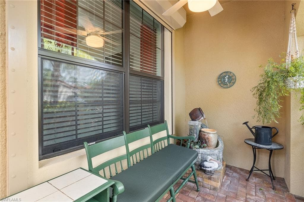 1607 Marton Ct, Naples, FL 34113-25
