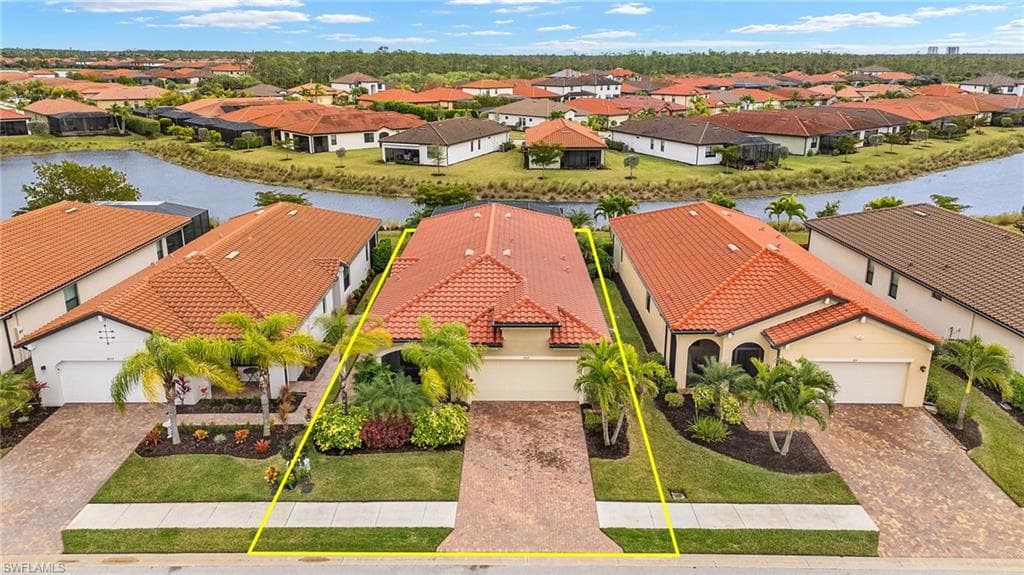 1607 Marton Ct, Naples, FL 34113-29